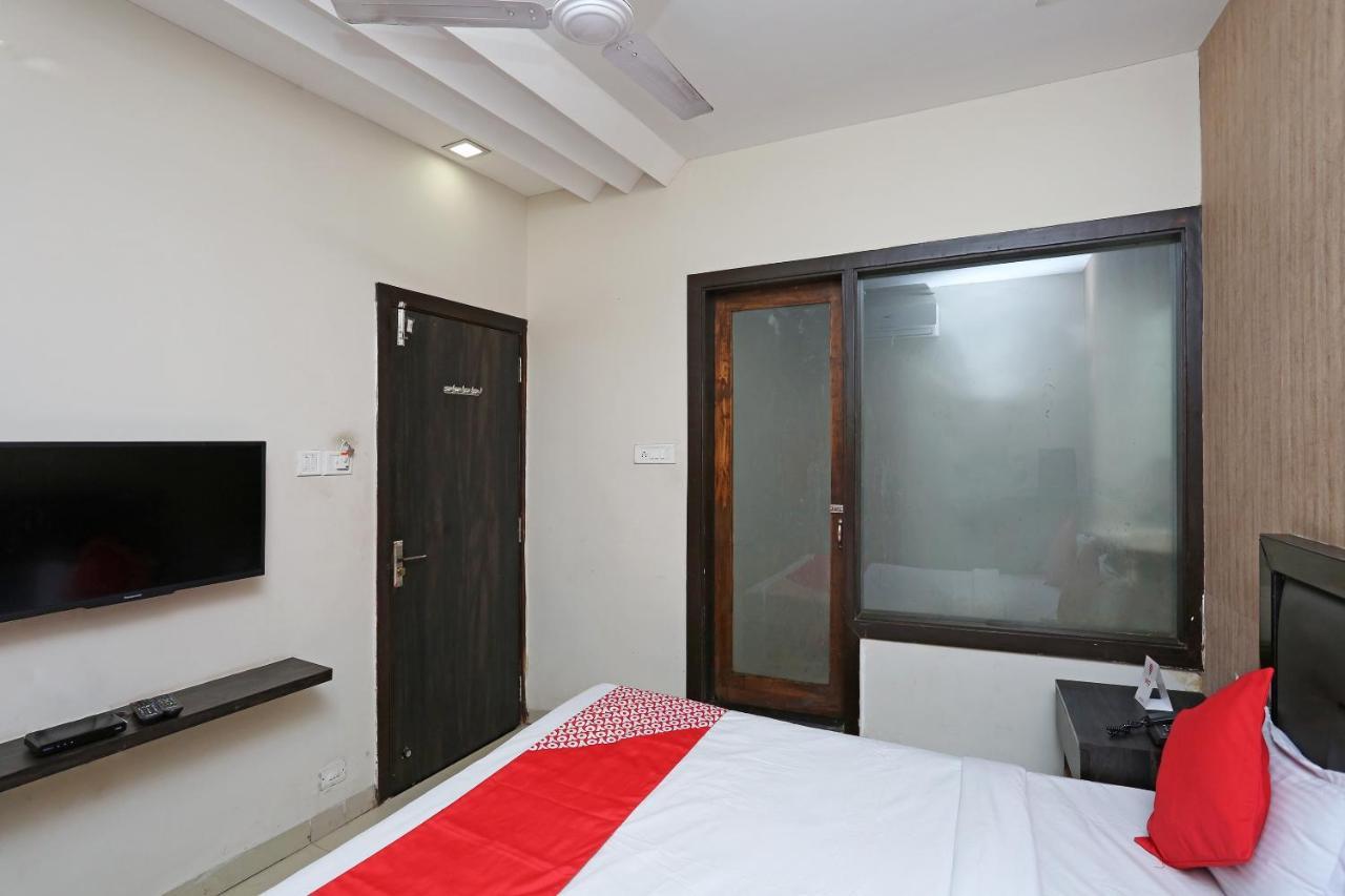Oyo 6325 Hotel Kiran Rāipur Eksteriør bilde