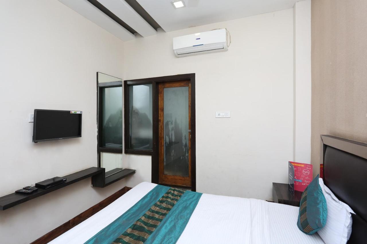 Oyo 6325 Hotel Kiran Rāipur Eksteriør bilde